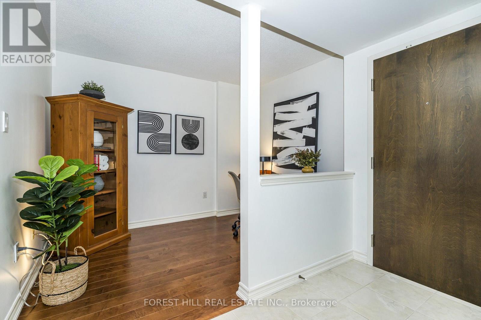 319 - 225 DAVENPORT ROAD