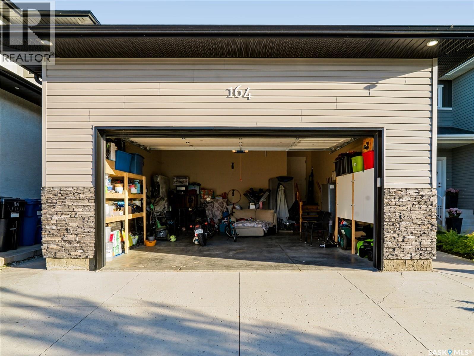 164 Thakur STREET