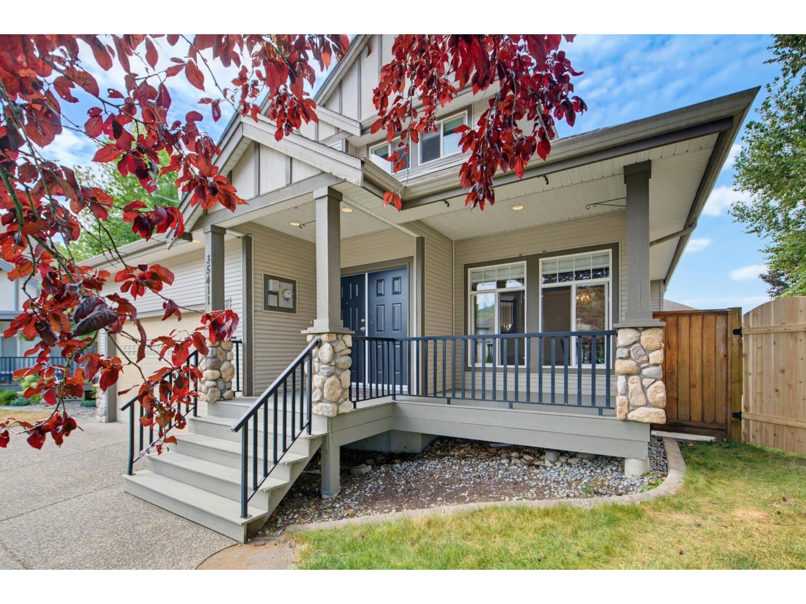 35411 NAKISKA COURT
