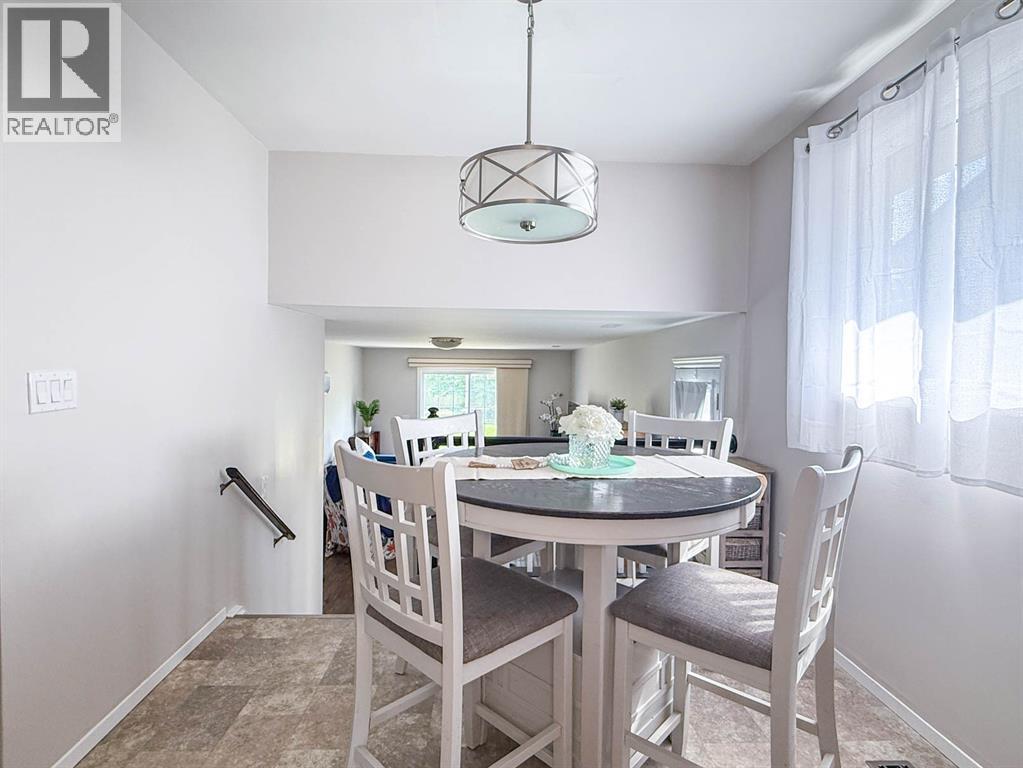 2623 KAYMAR CRESCENT