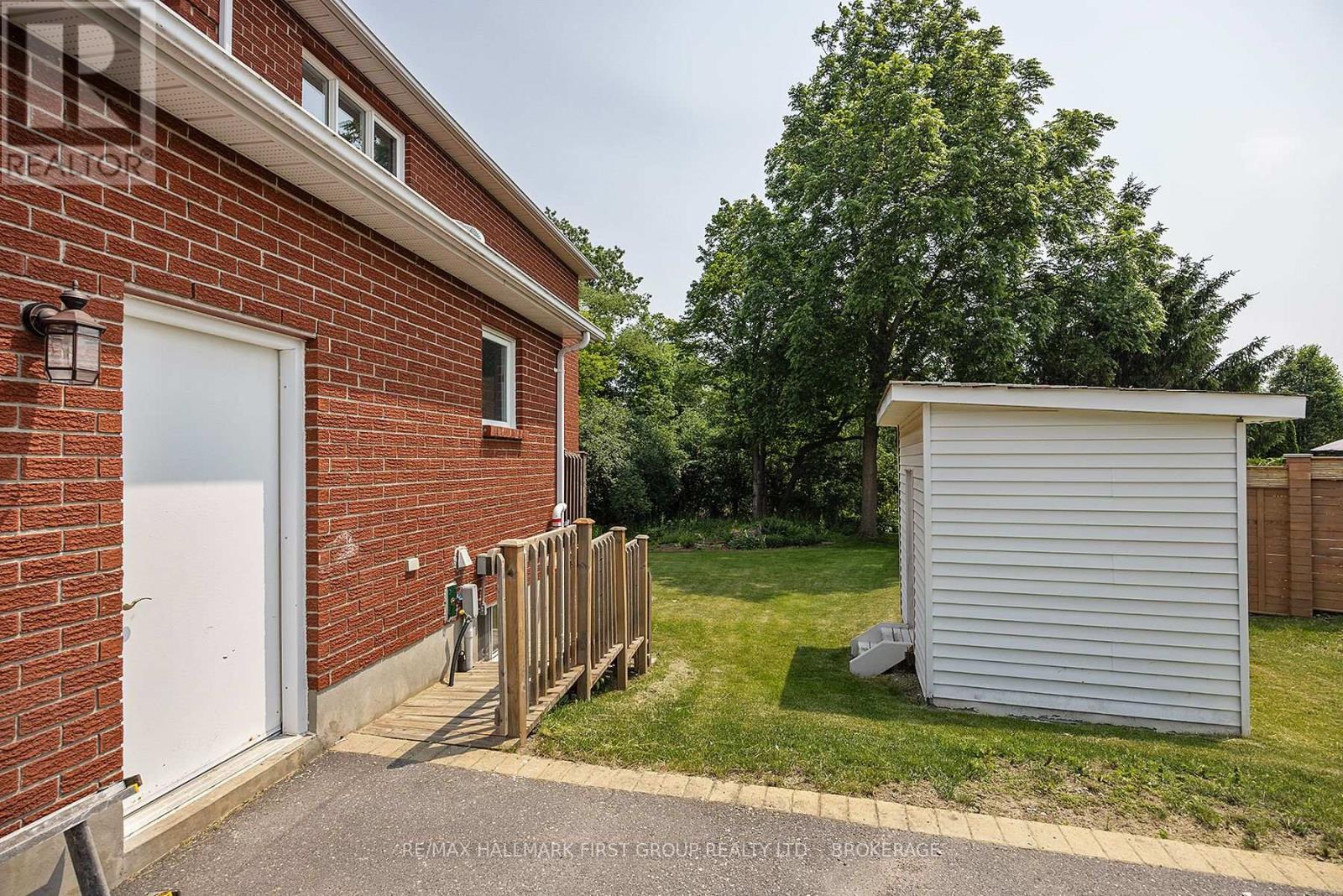 272 FRIARHILL CRESCENT