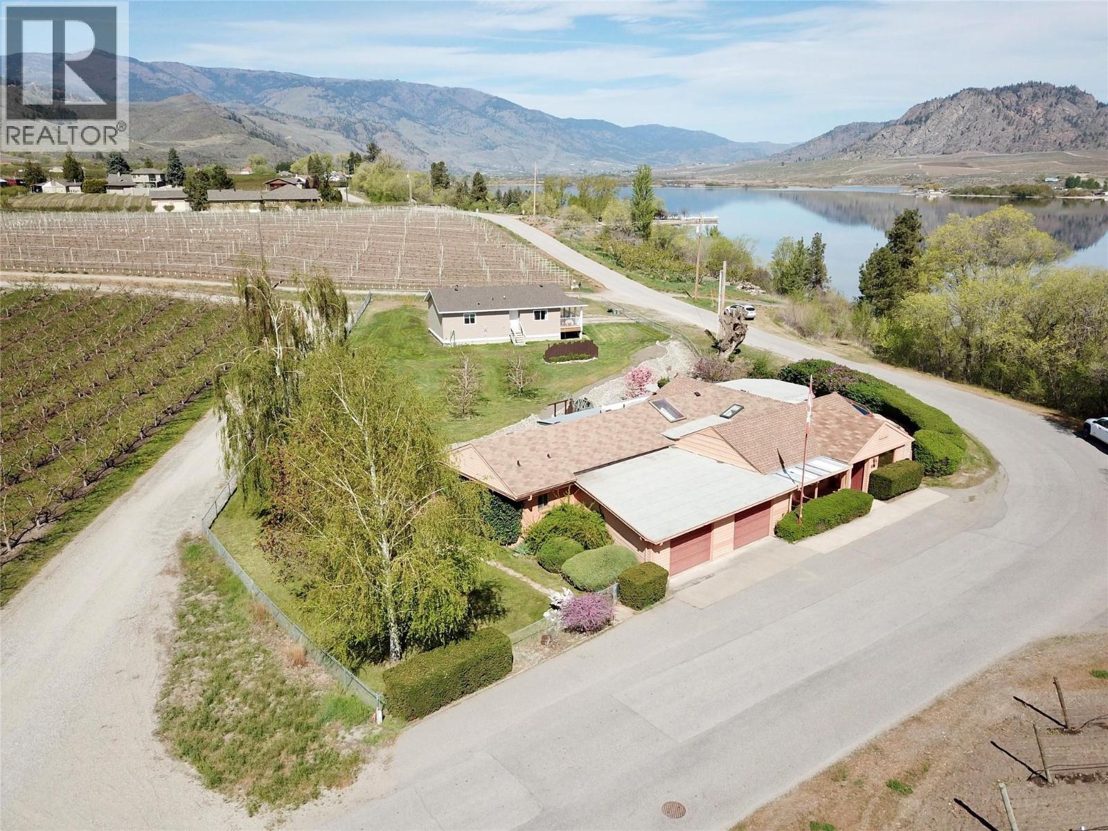 15230 + 15236 89th Street