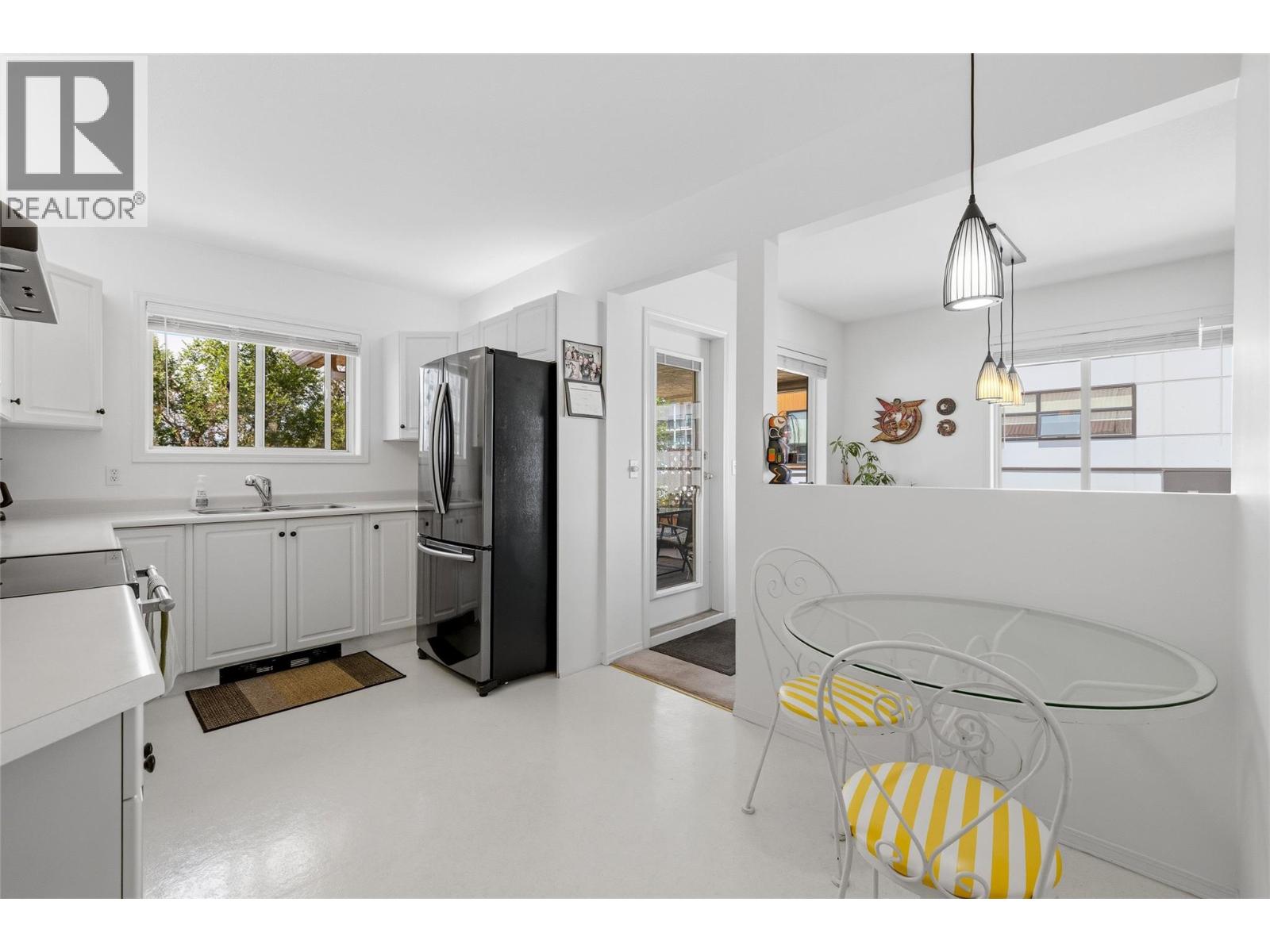 1318 RICHTER Street Unit# 303