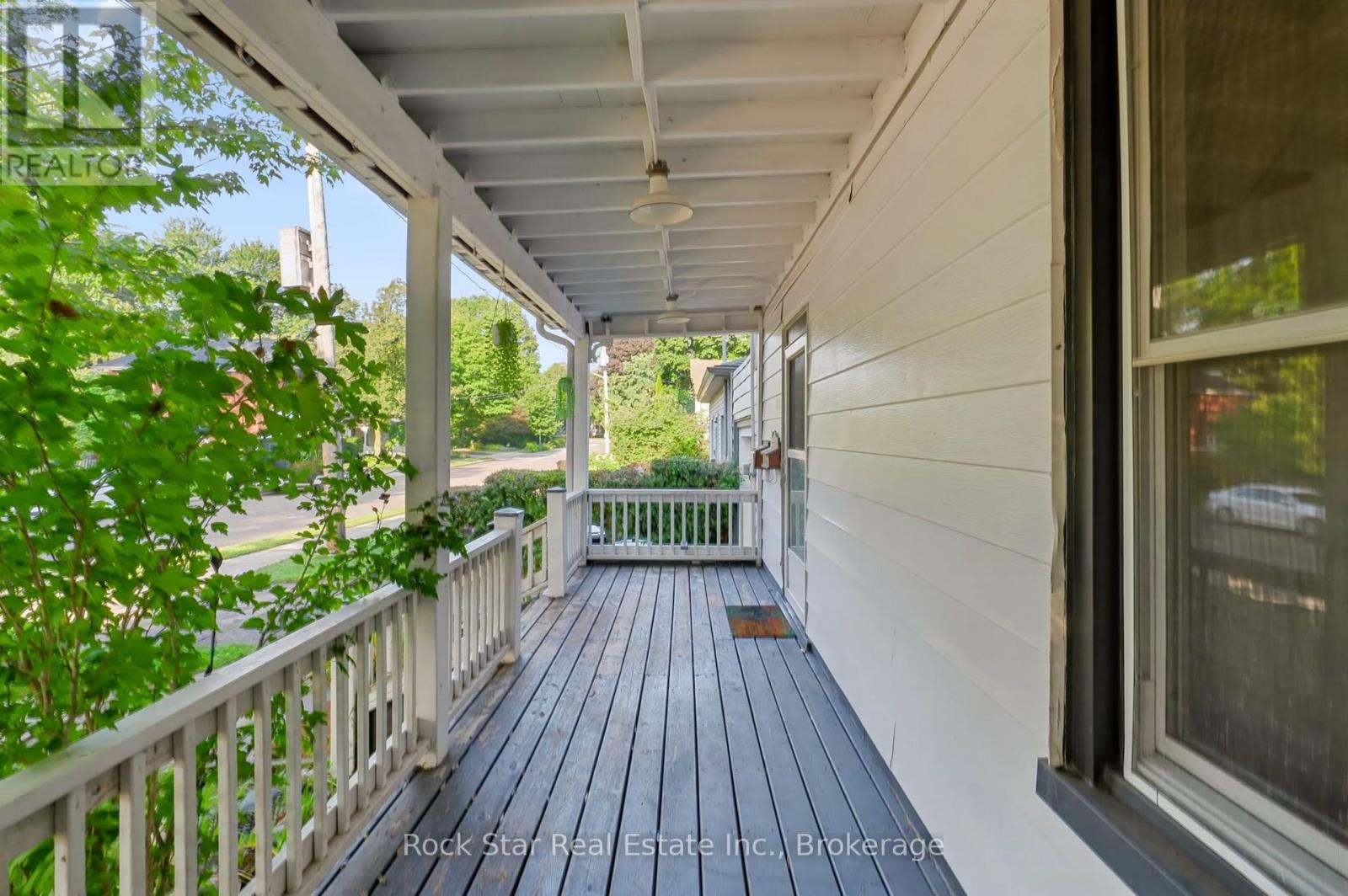 22 RICH AVENUE