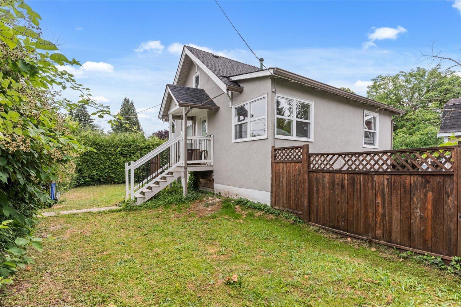 46028 KING AVENUE, Chilliwack Proper East