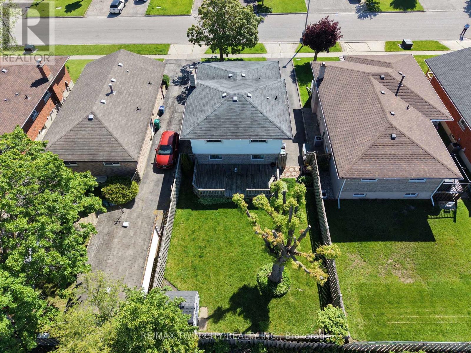 59 BAKERSFIELD DRIVE