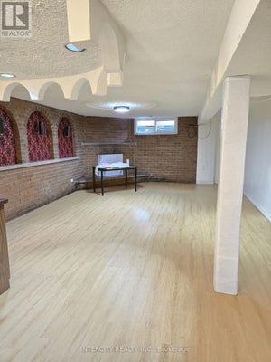 Basement - 61 Hardwick Ct, Toronto (Eringate-Centennial-West Deane), ON 3