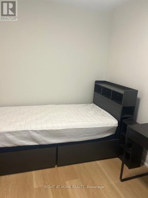 61 Gladys Rd, Toronto (Highland Creek), ON 3