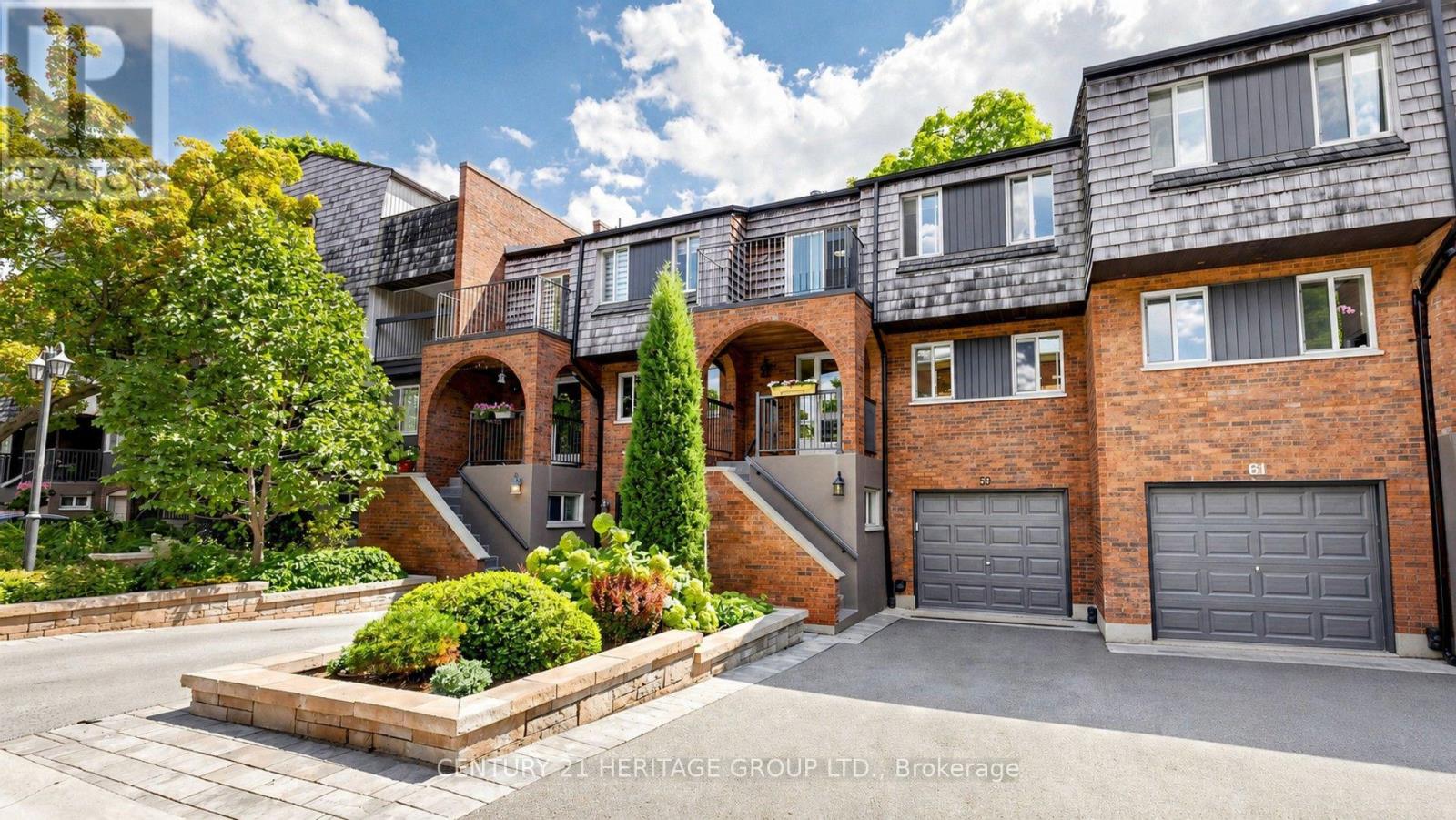 59 CRICKLEWOOD CRESCENT