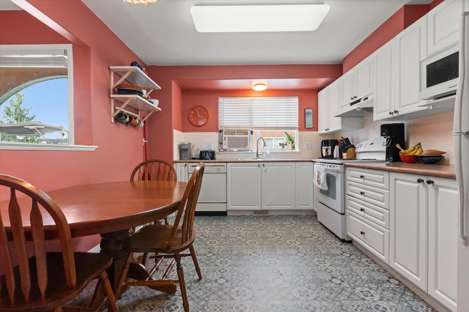 31 9470 HAZEL STREET, Chilliwack Proper East
