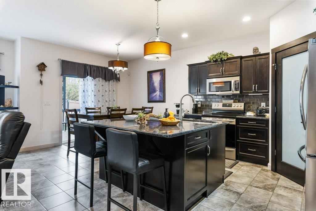 29 NEWGATE WY