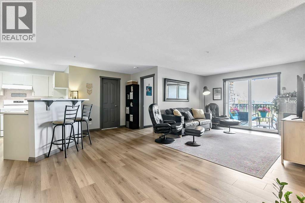2307, 12 Cimarron Common