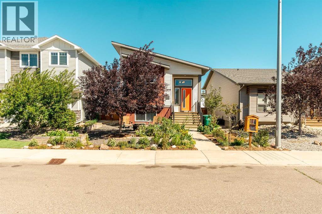 336 Crocus Terrace W