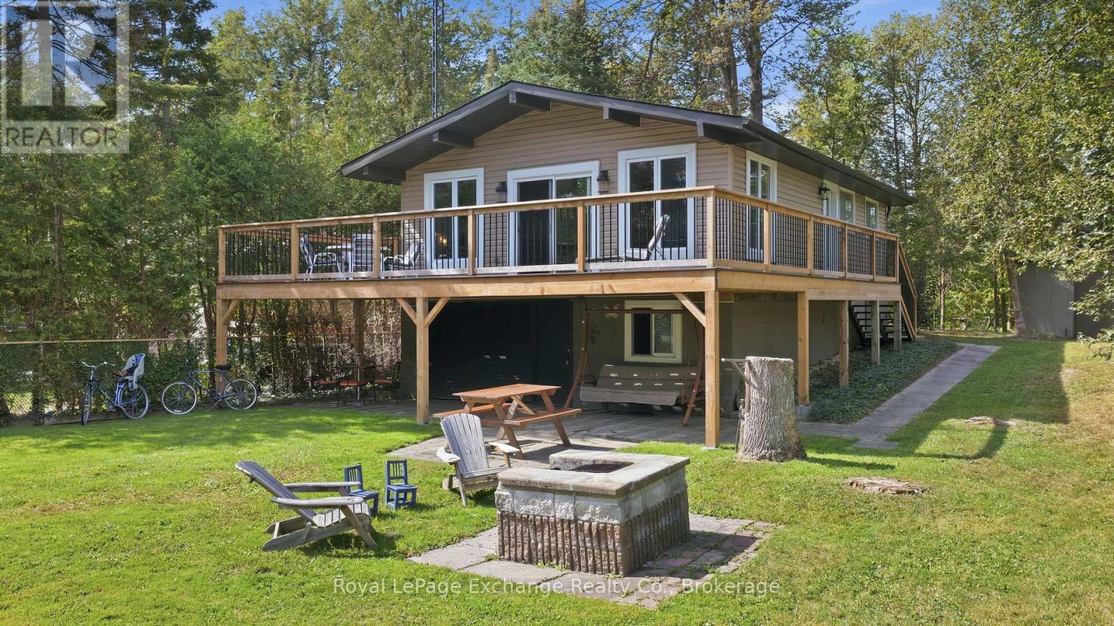 313 SPRUCE CRESCENT