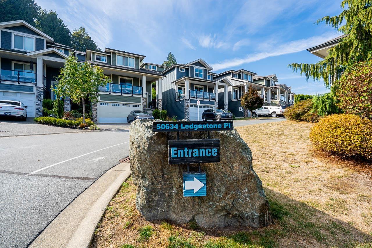 2 50634 LEDGESTONE PLACE, Eastern Hillsides