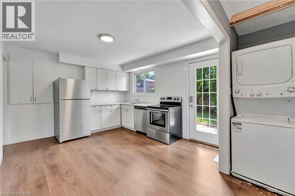 7 HILLSIDE Drive Unit# 1