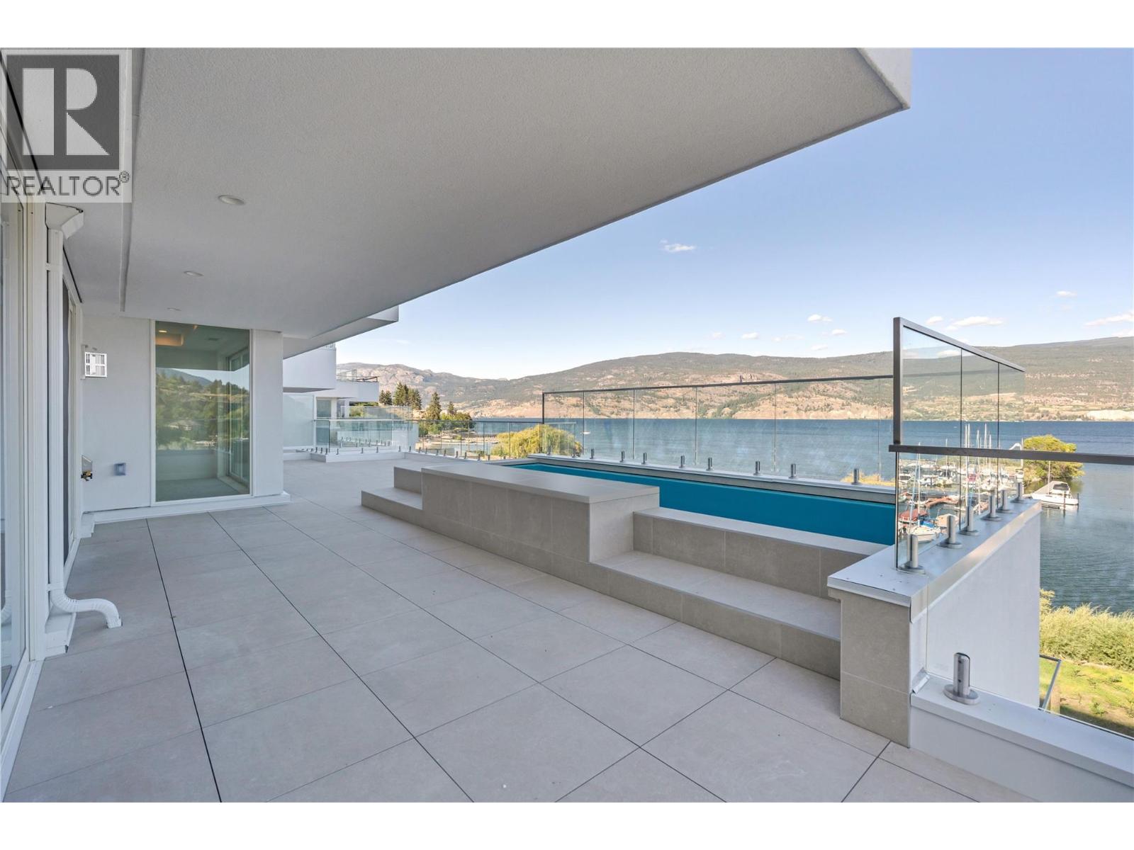 13415 Lakeshore Drive S Unit# 401