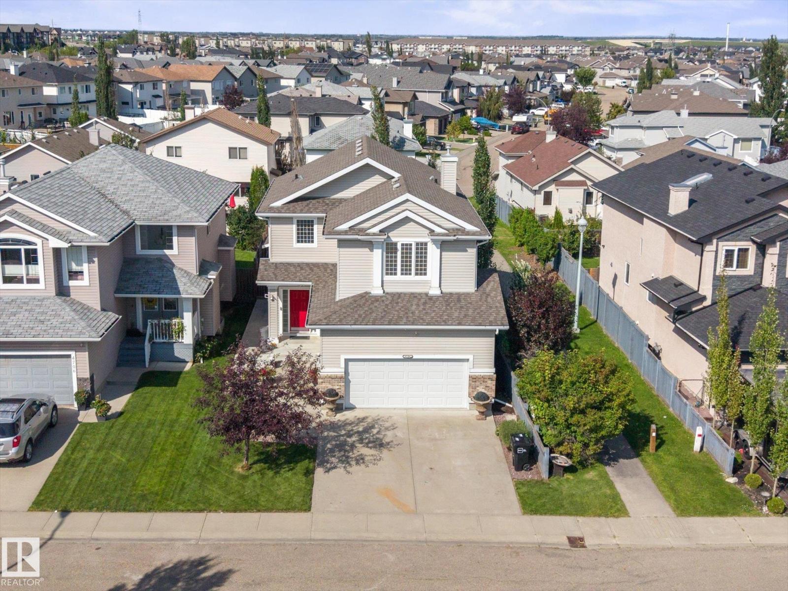 4704 160 AV NW