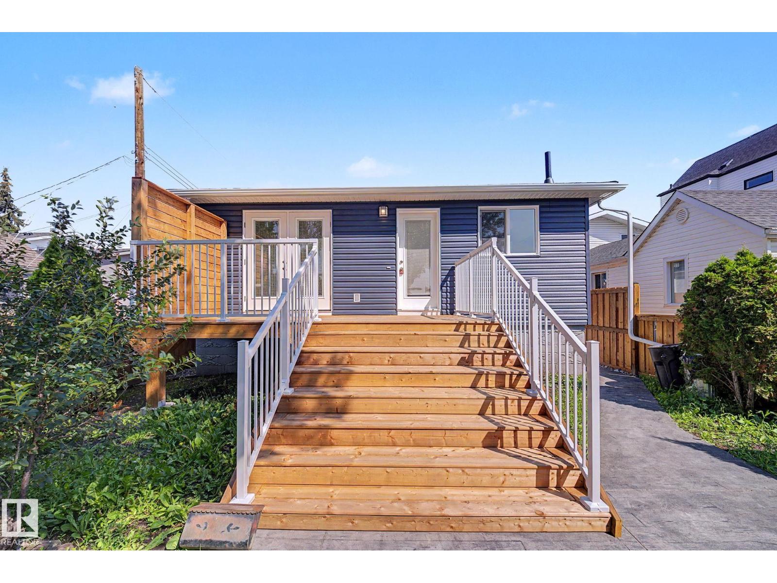 10570 66 AV NW