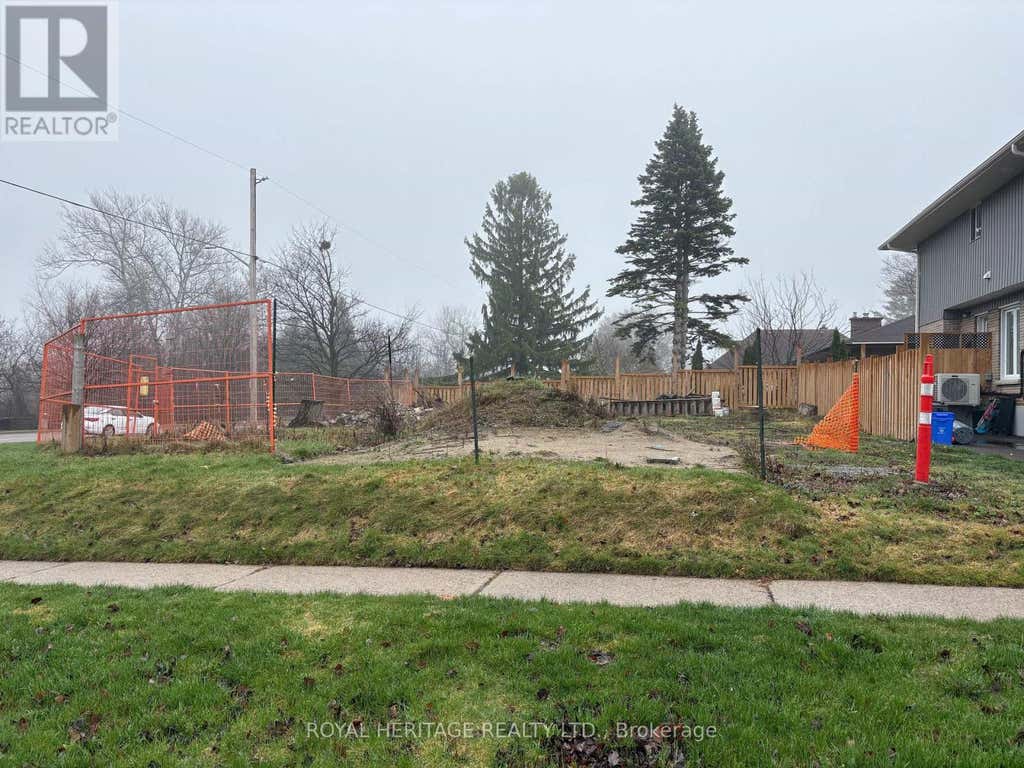 275 HUMBER AVENUE