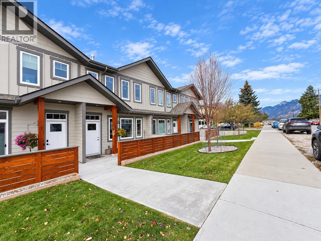2-810 6TH AVENUE, INVERMERE, BC V0A 1K0 - Image 3814140954.jpeg?d=l
