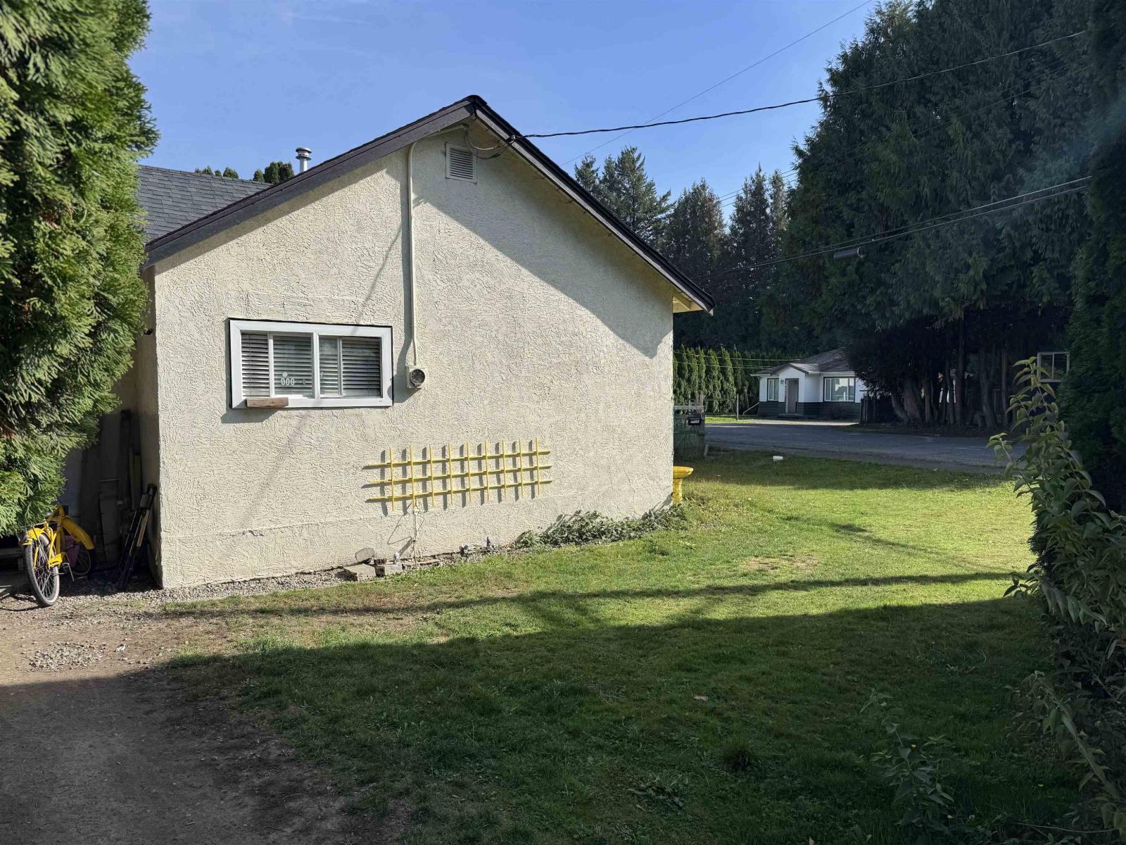 46055 CLEVELAND AVENUE, Chilliwack Proper East