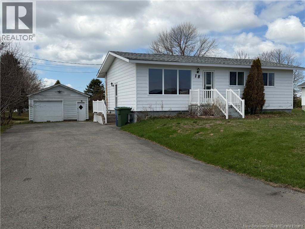 18 JEUX DE LACADIE STREET, LAMÈQUE, NB E8T 1M3 - Image 792877394.jpeg?d=l