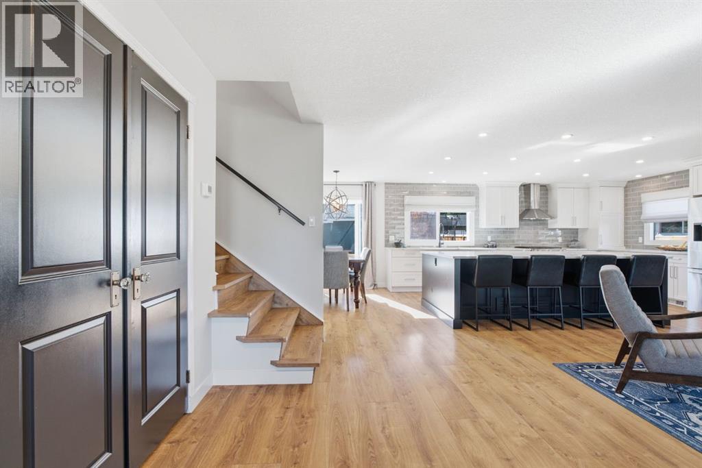 543 Willingdon Boulevard SE