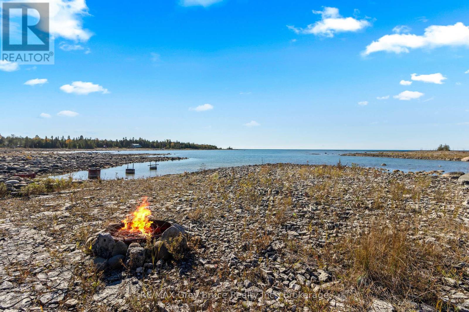 948 DORCAS BAY ROAD