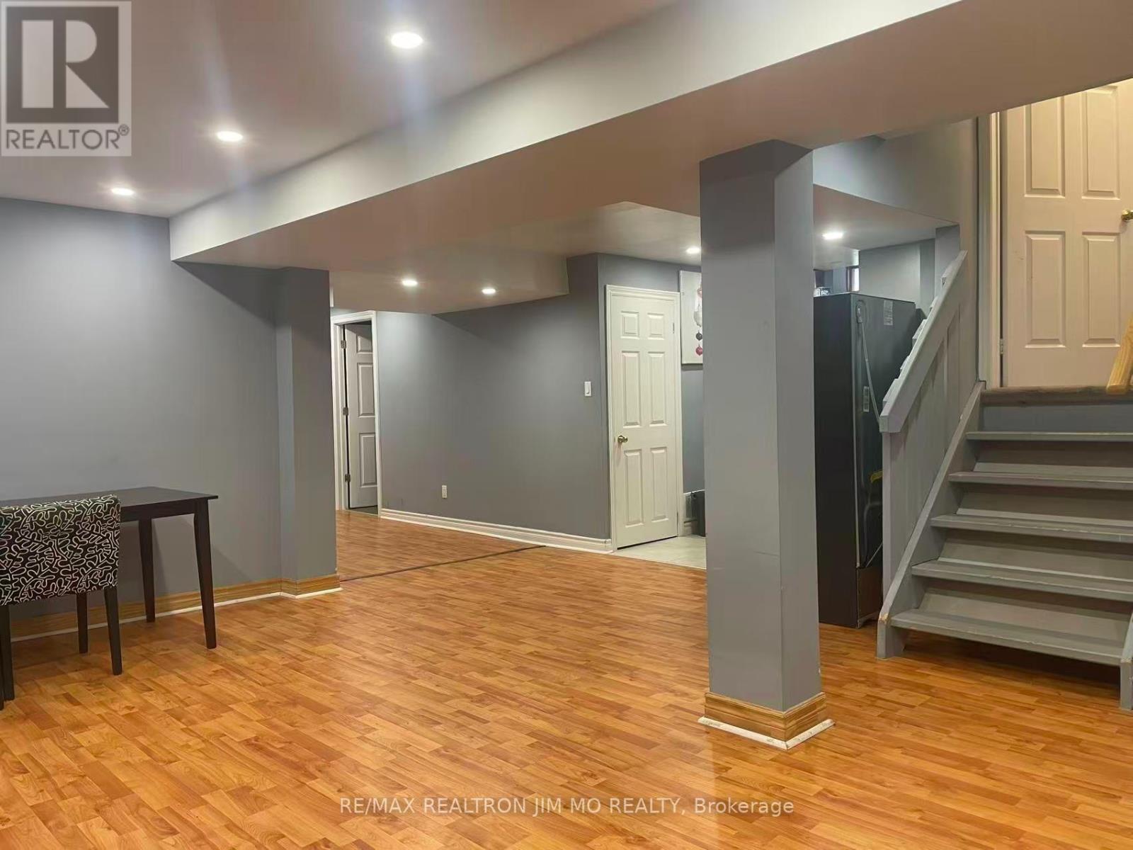 BASEMENT - 5 BUTTONWOOD TRAIL