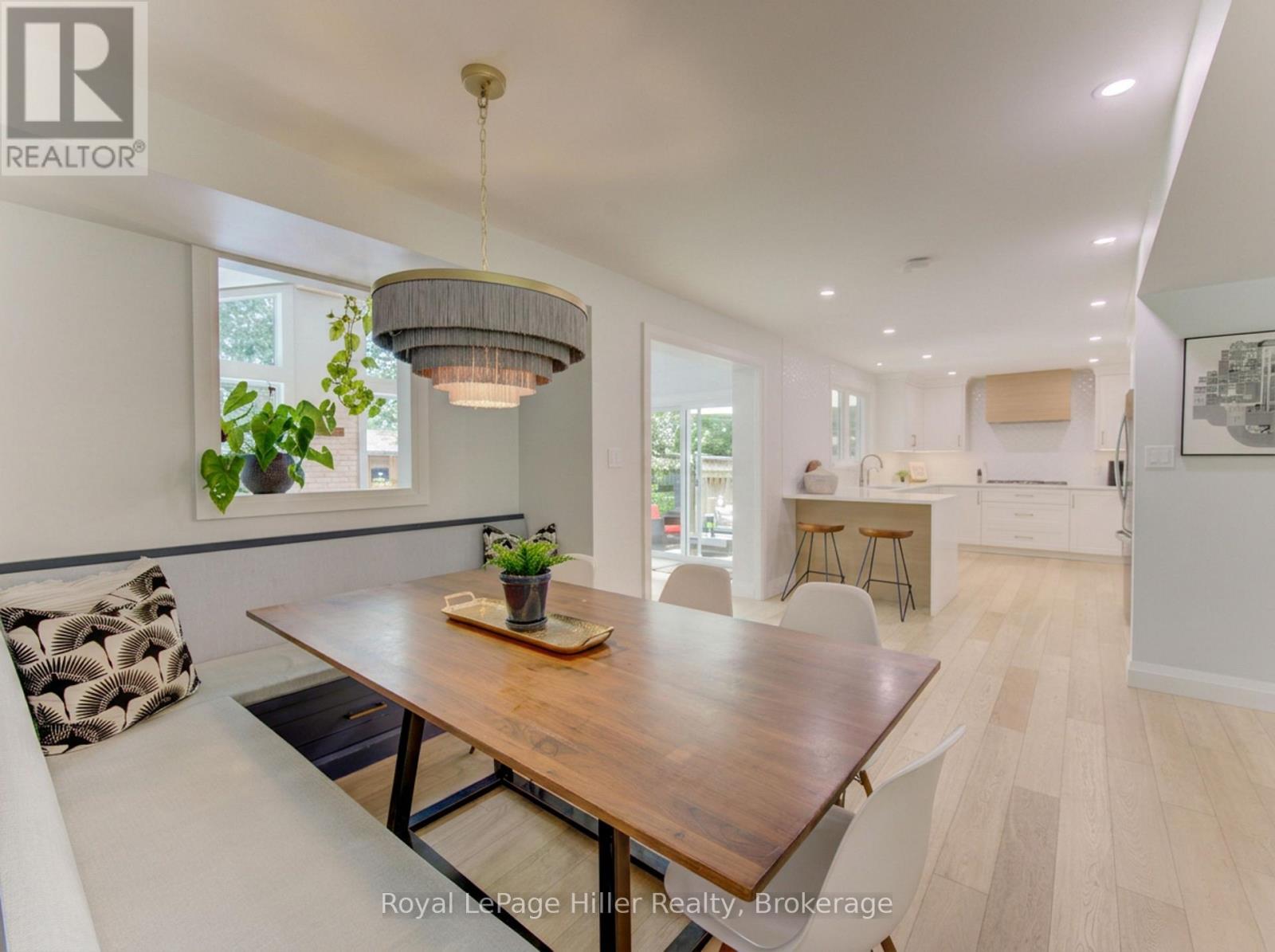 341 GLENDON ROAD