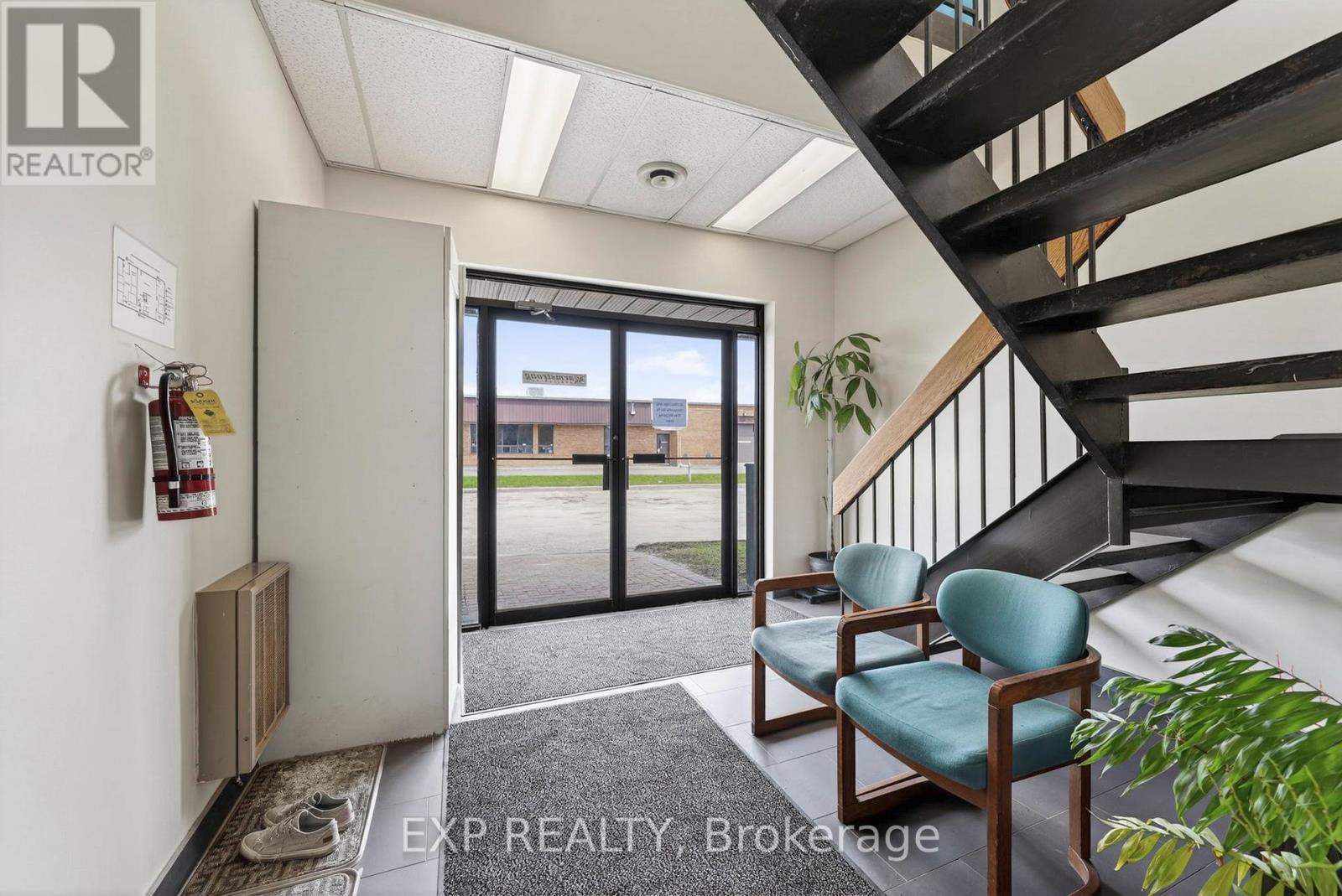 215 COLONNADE ROAD