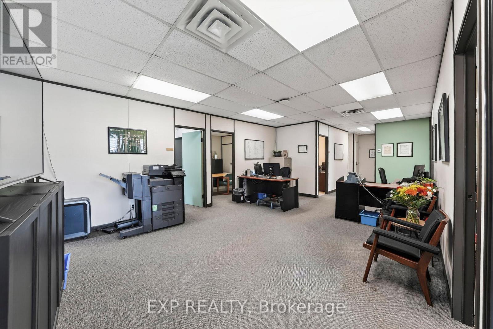 215 COLONNADE ROAD
