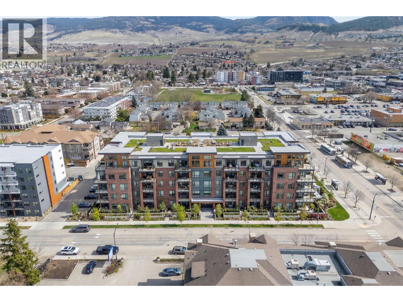 225, 235, 255, 265, 275 Dougall Road N
