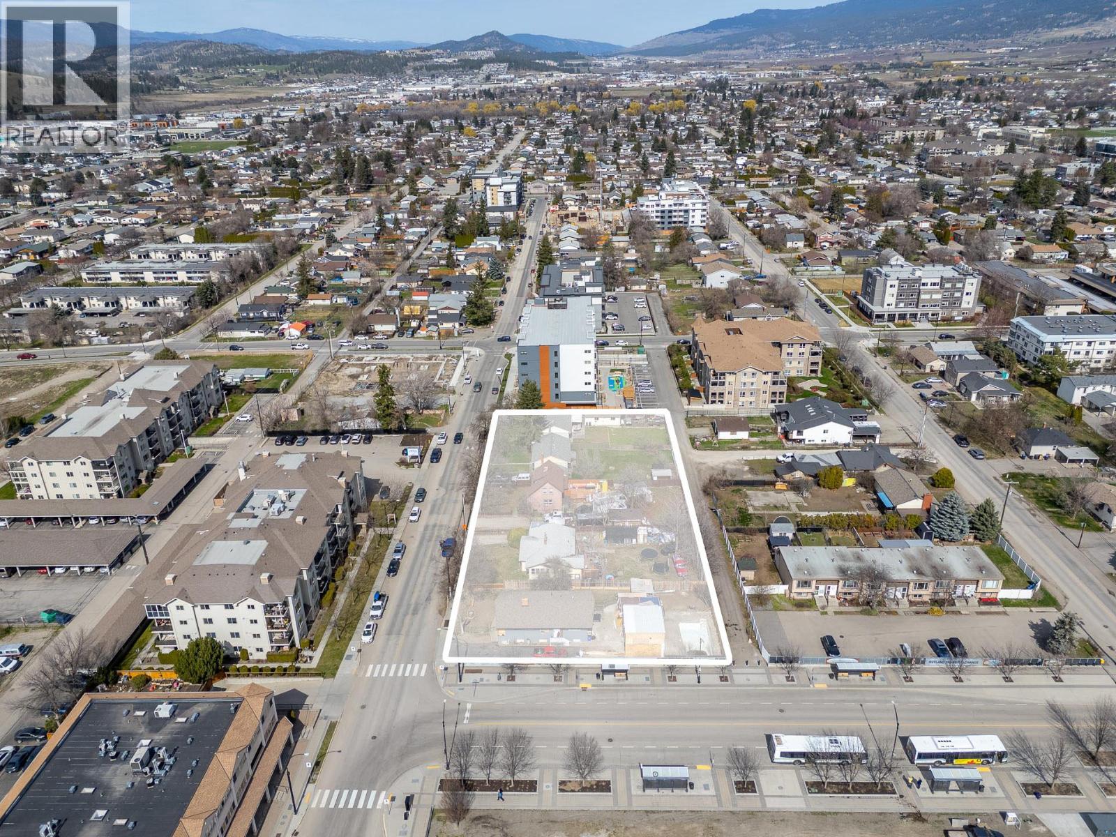 225, 235, 255, 265, 275 Dougall Road N