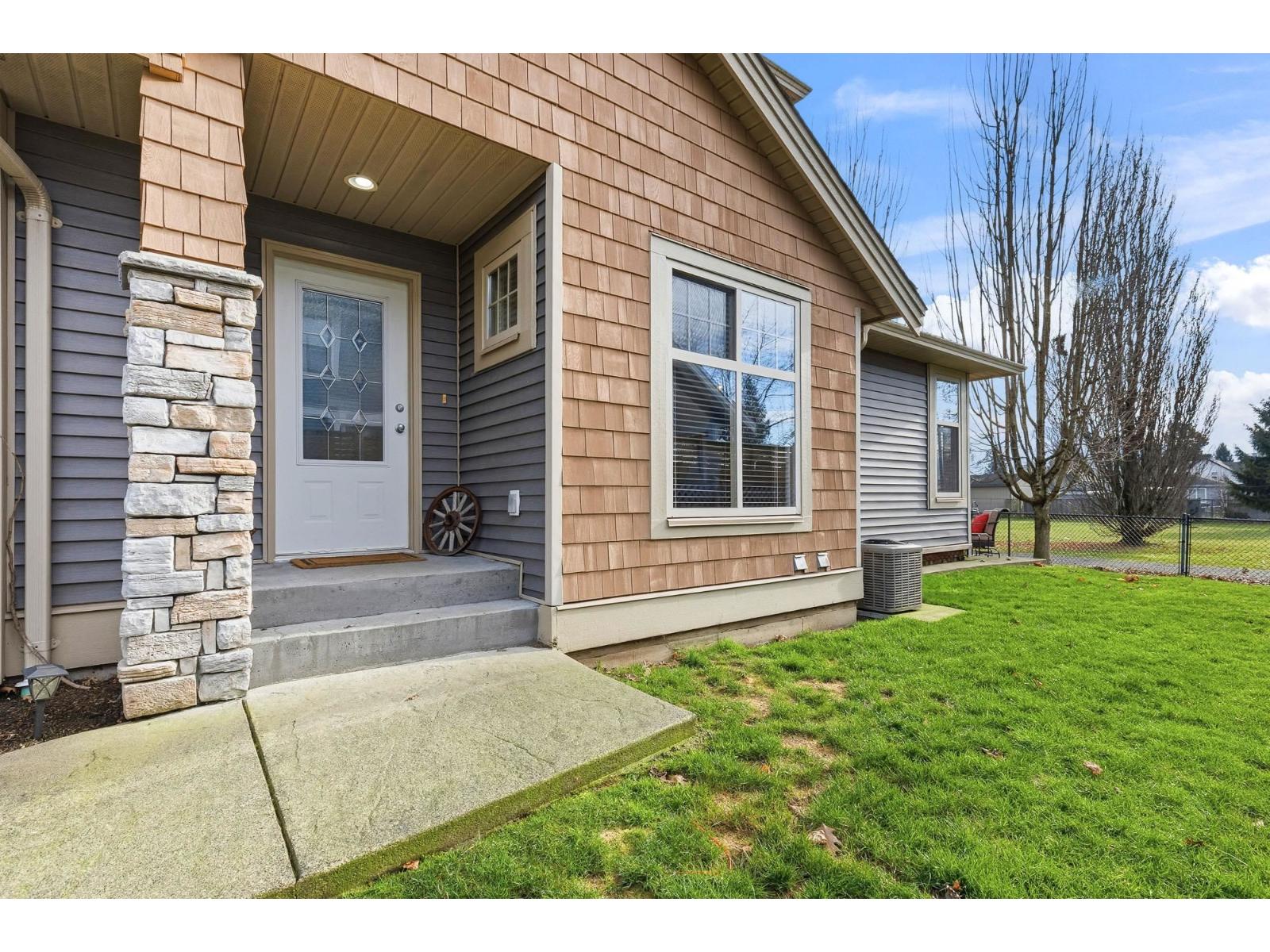 4 46150 RIVERSIDE DRIVE, Chilliwack Proper East