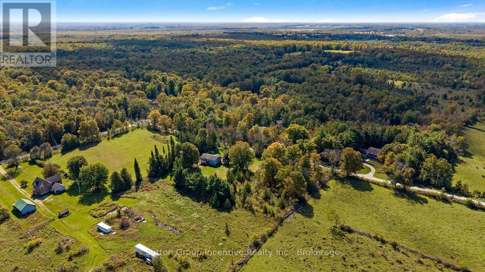 758441 GIRL GUIDE ROAD