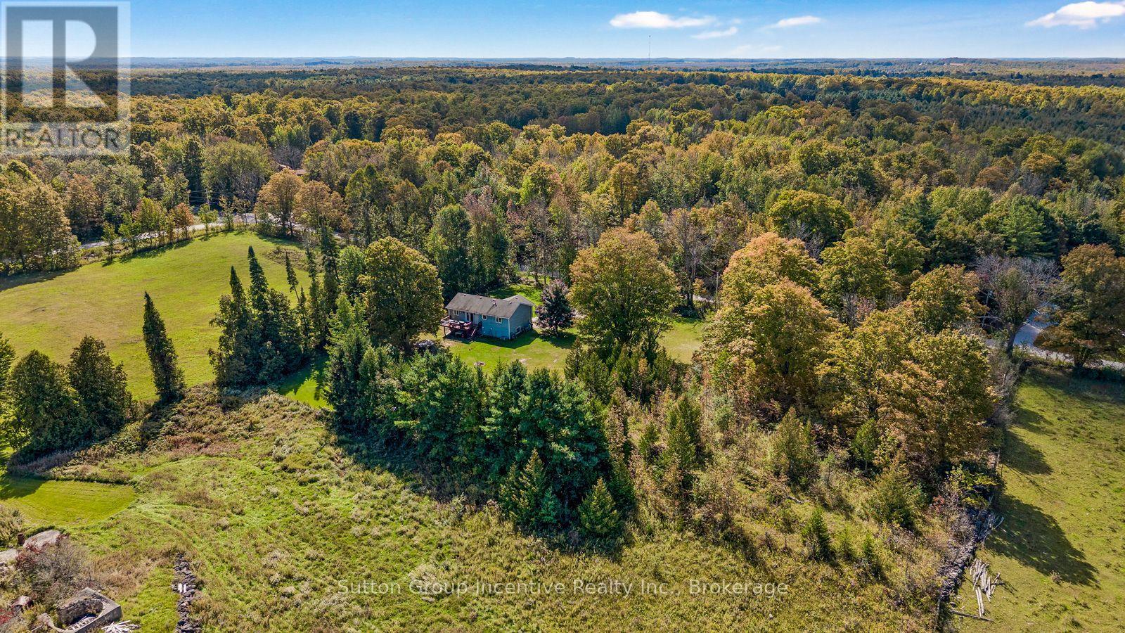 758441 GIRL GUIDE ROAD