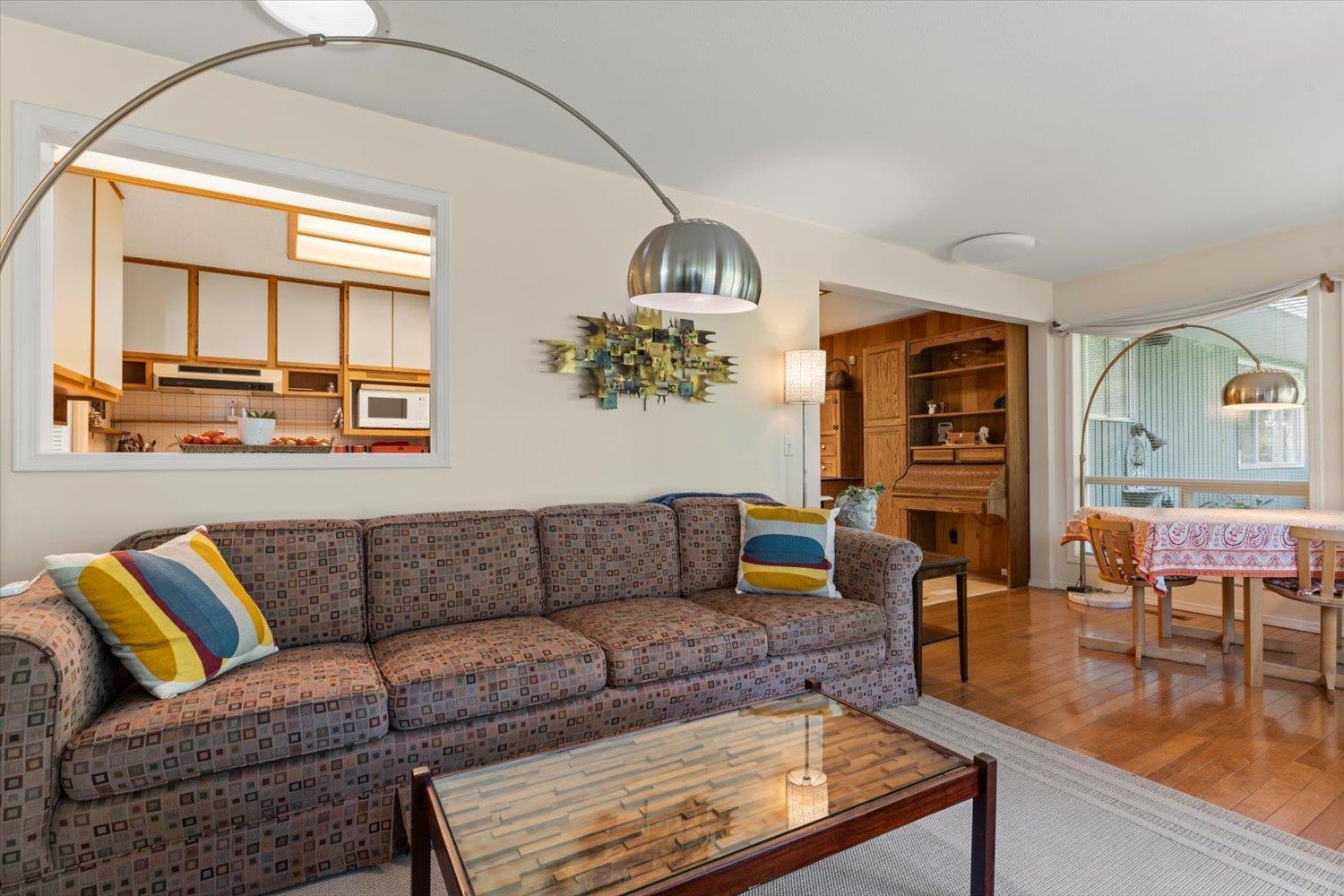 10200 BRENTWOOD DRIVE, Little Mountain