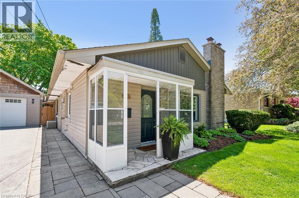 90 DEAN Avenue
