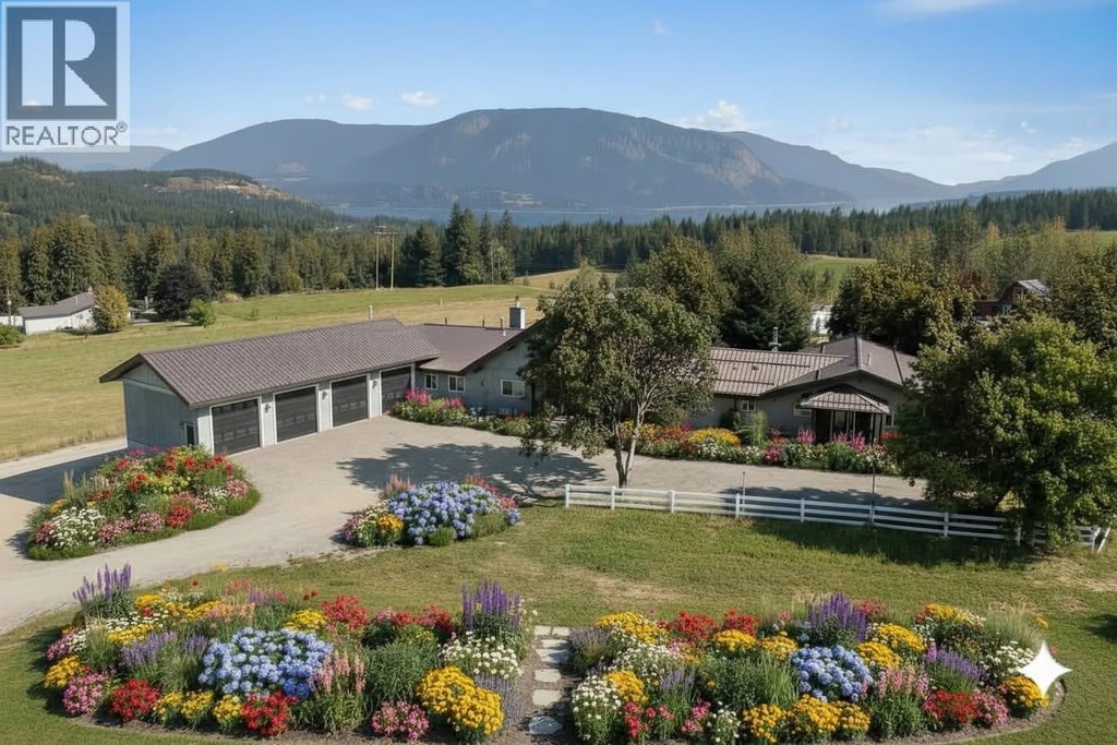 3700 50 STREET, SALMON ARM, BC V1E 3A9 - Image 3835750206.jpeg?d=l