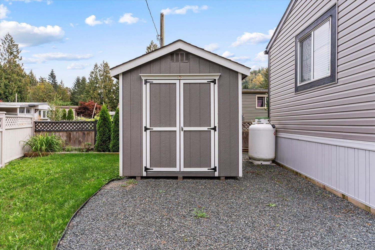 65 3942 COLUMBIA VALLEY ROAD, Cultus Lake East