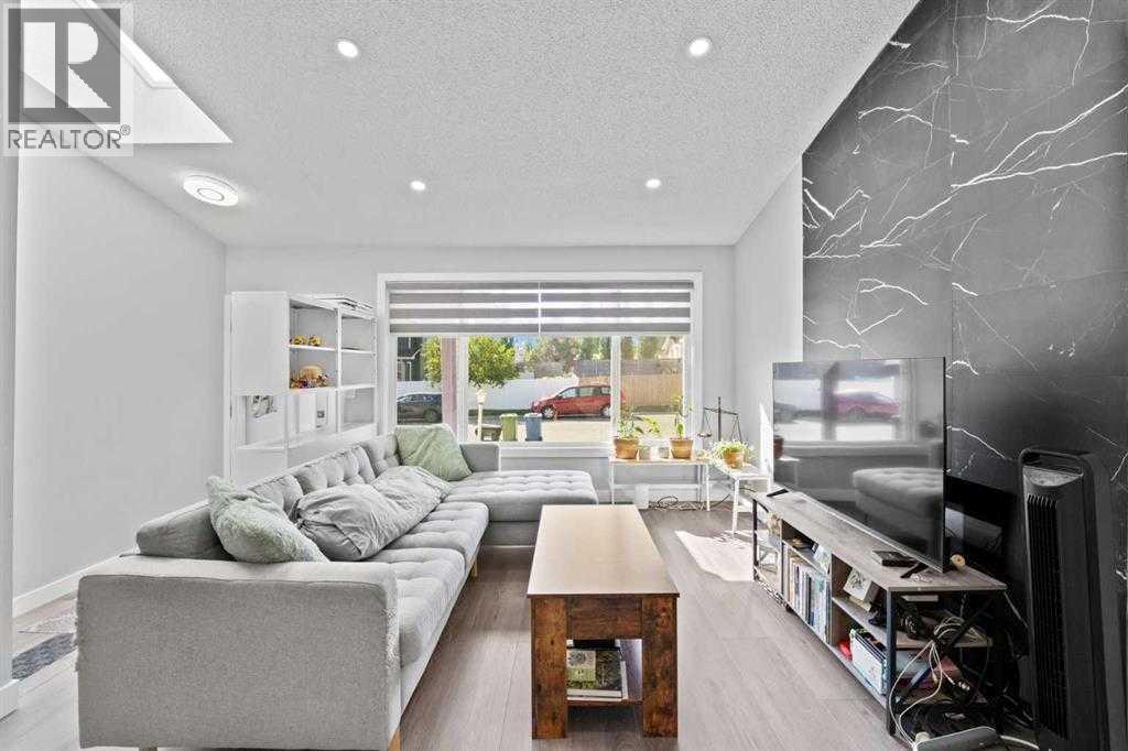 12 Cedargrove Road SW