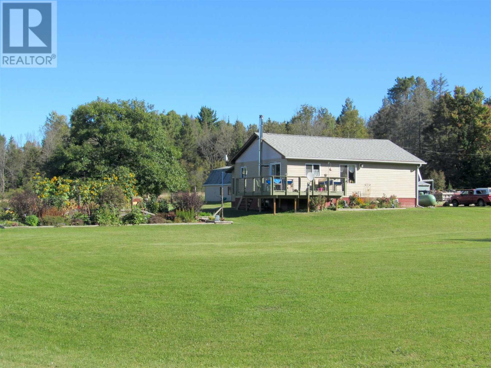 76 Chiblow Lake RD - Photo 2
