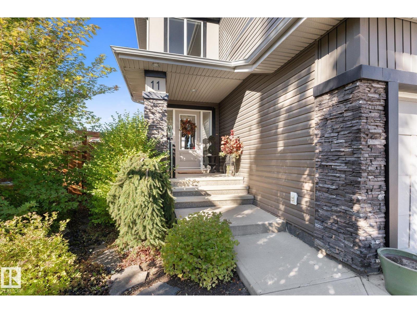 11 PRESCOTT CL