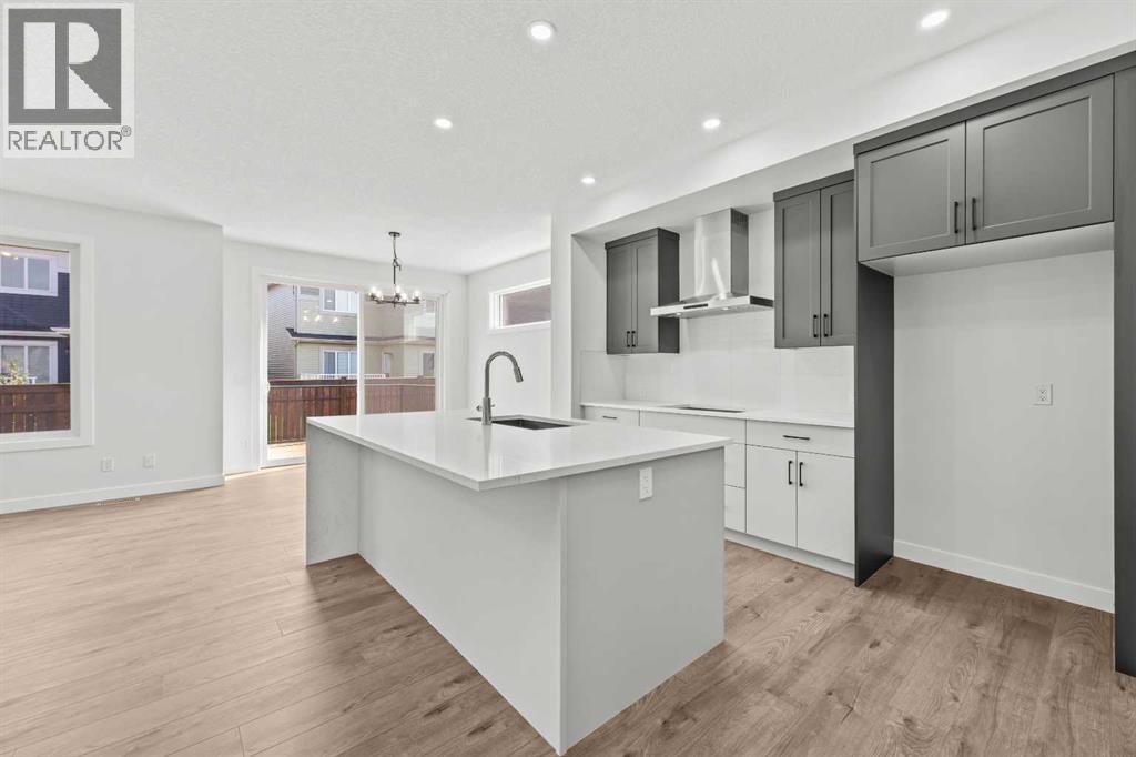 37 Sora Gardens SE