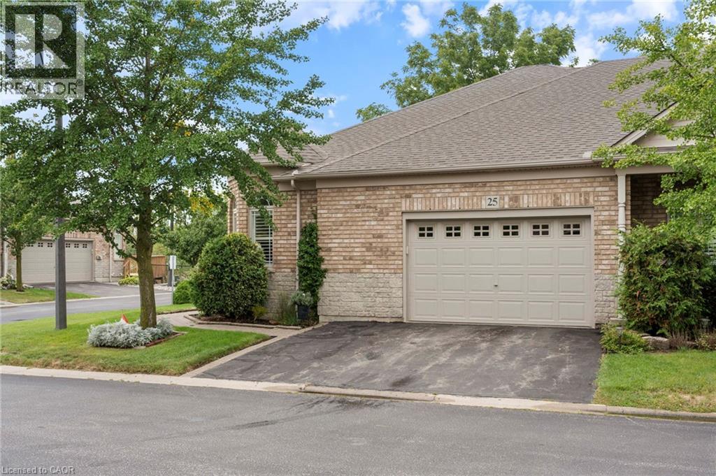 10 COBBLESTONE Drive Unit# 25