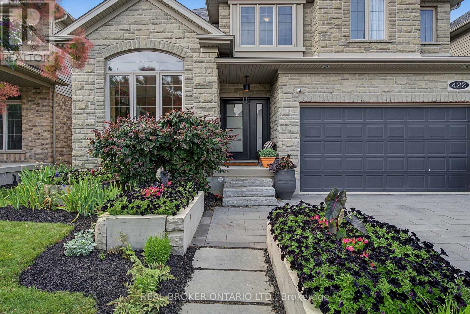 422 RIDEAU RIVER STREET