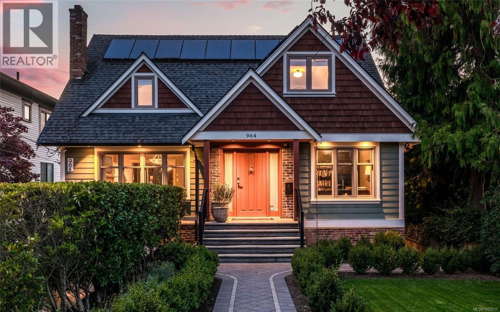 964 NEWPORT AVENUE, OAK BAY, BC V8S 5C9 - Image 2755138138.jpeg?d=l