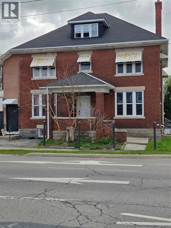 182 Brock STREET North Unit# 3